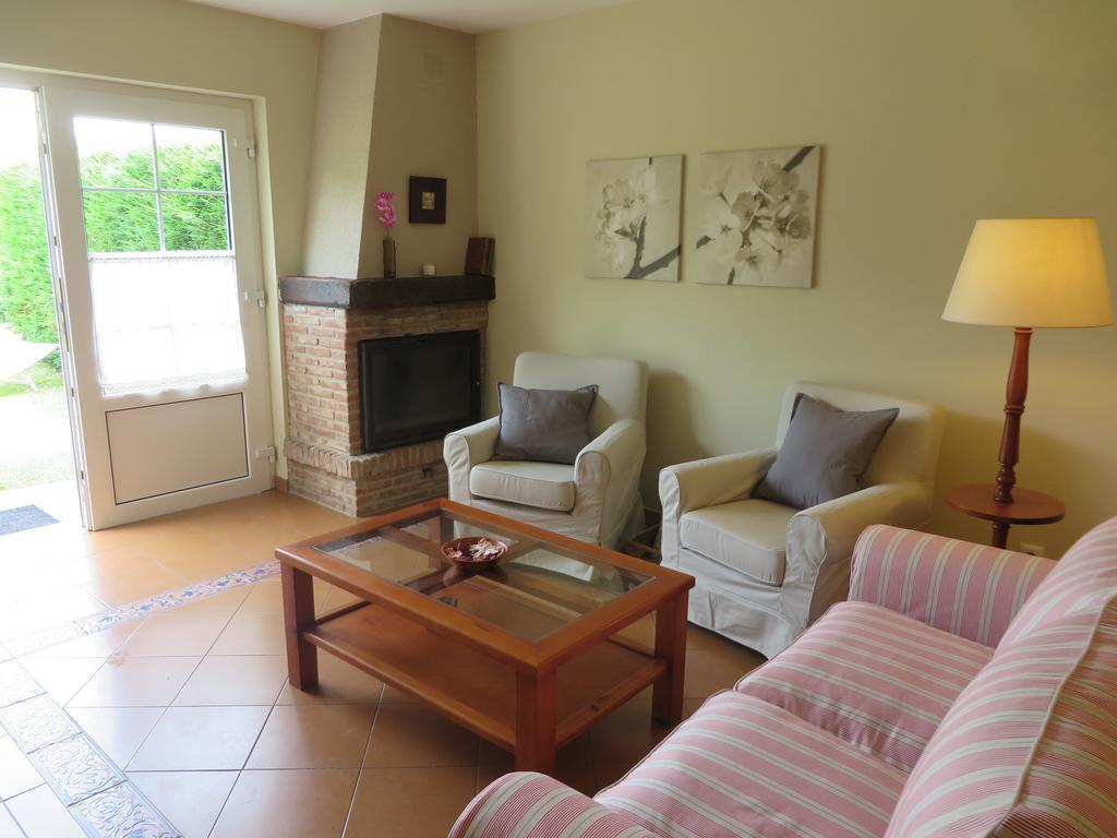 Apartamentos El Otero De Cudillero Soto de Luina Room photo